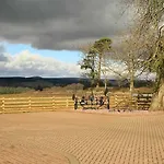 ゲストハウス Bessiestown Country カーライル