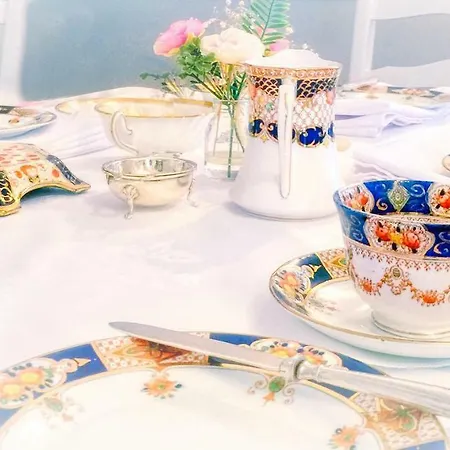 Bessiestown Country 5*