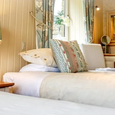 Bessiestown Country 5* קרליסל